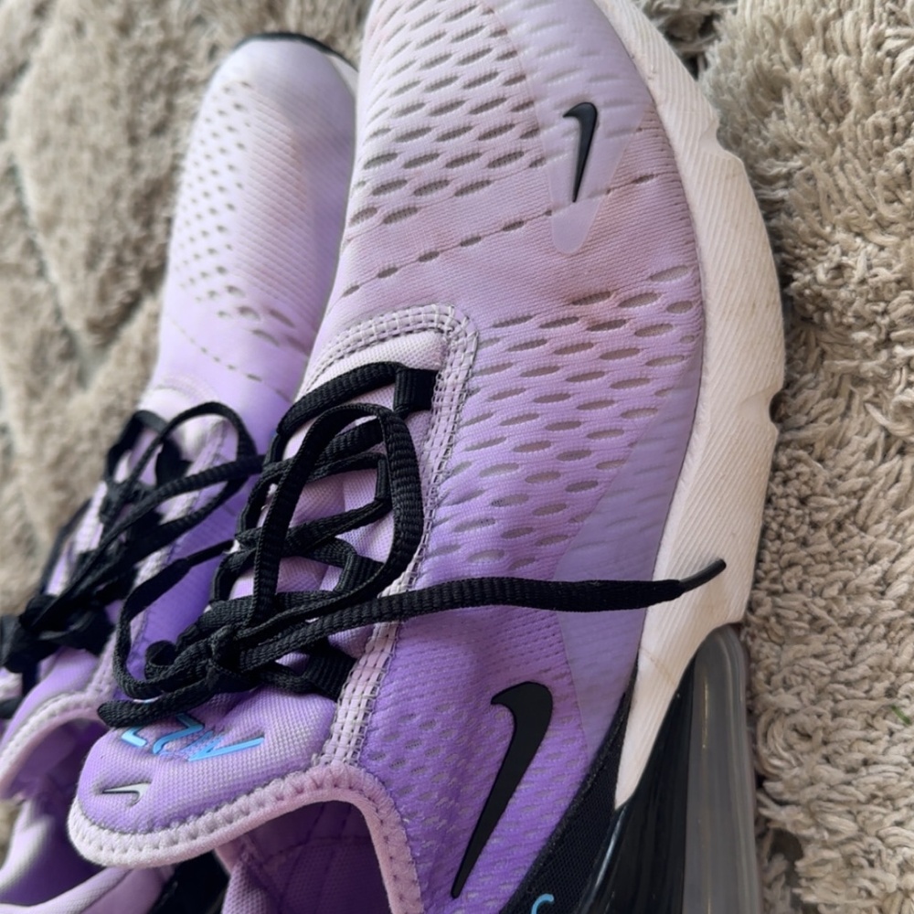 Nike Airmax 270 lilac/black/university blue women’s size 10